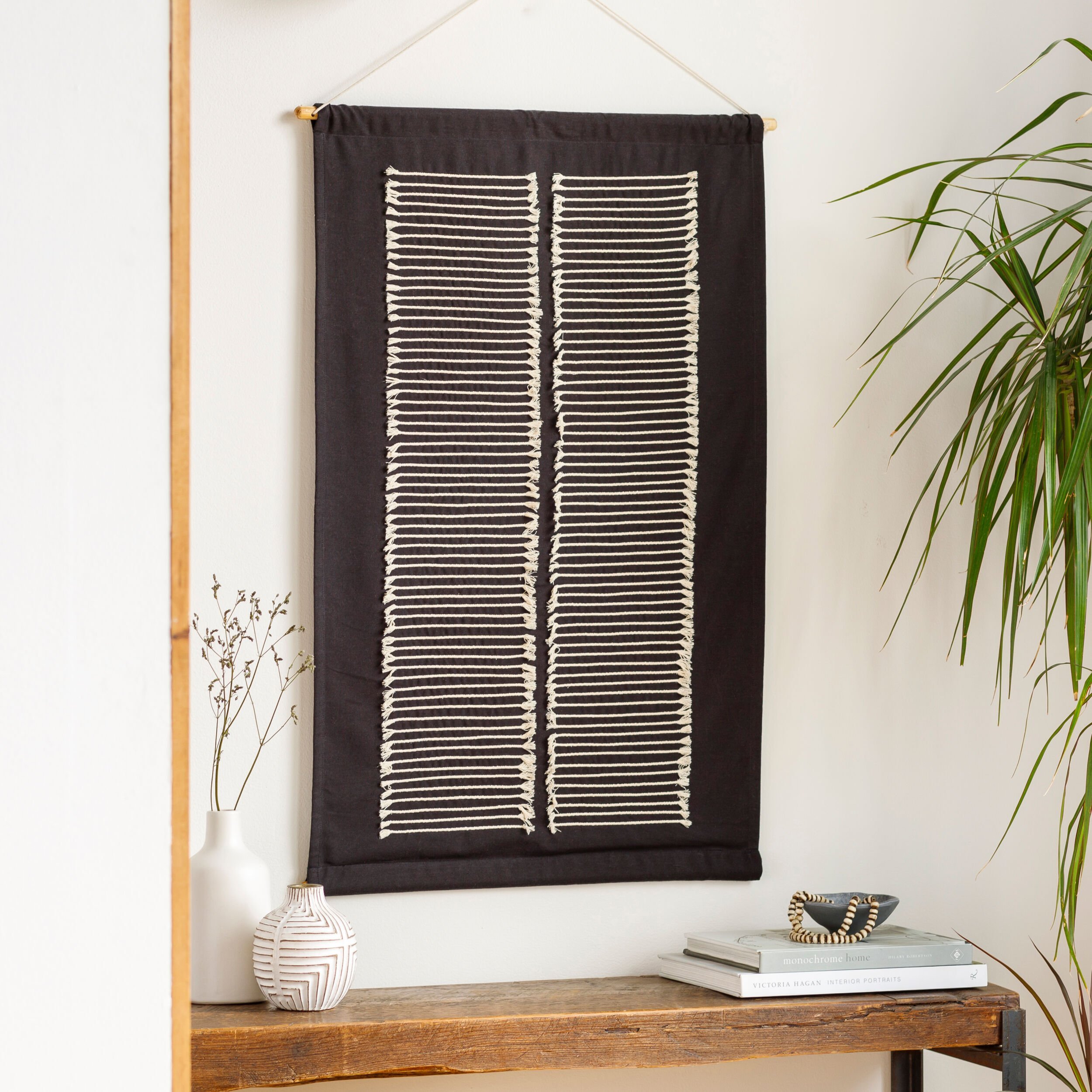 Savion Wall Hanging Black/Beige